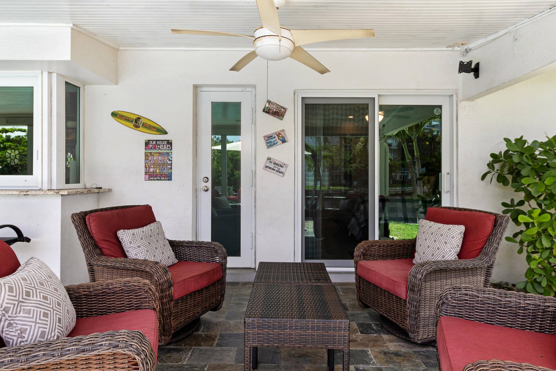 981 SE 10TH Court, Pompano Beach, FL 33060 accutour_02 981-se-10th-ct -039