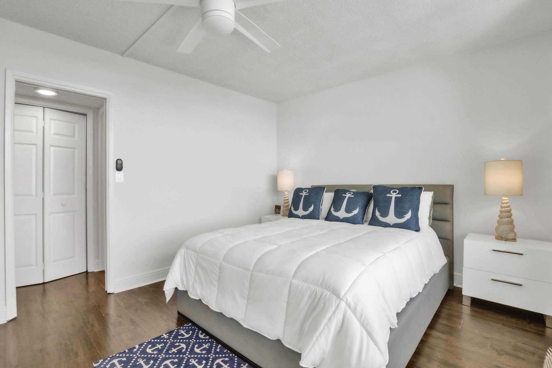 3000 NE 48th Ct-25
