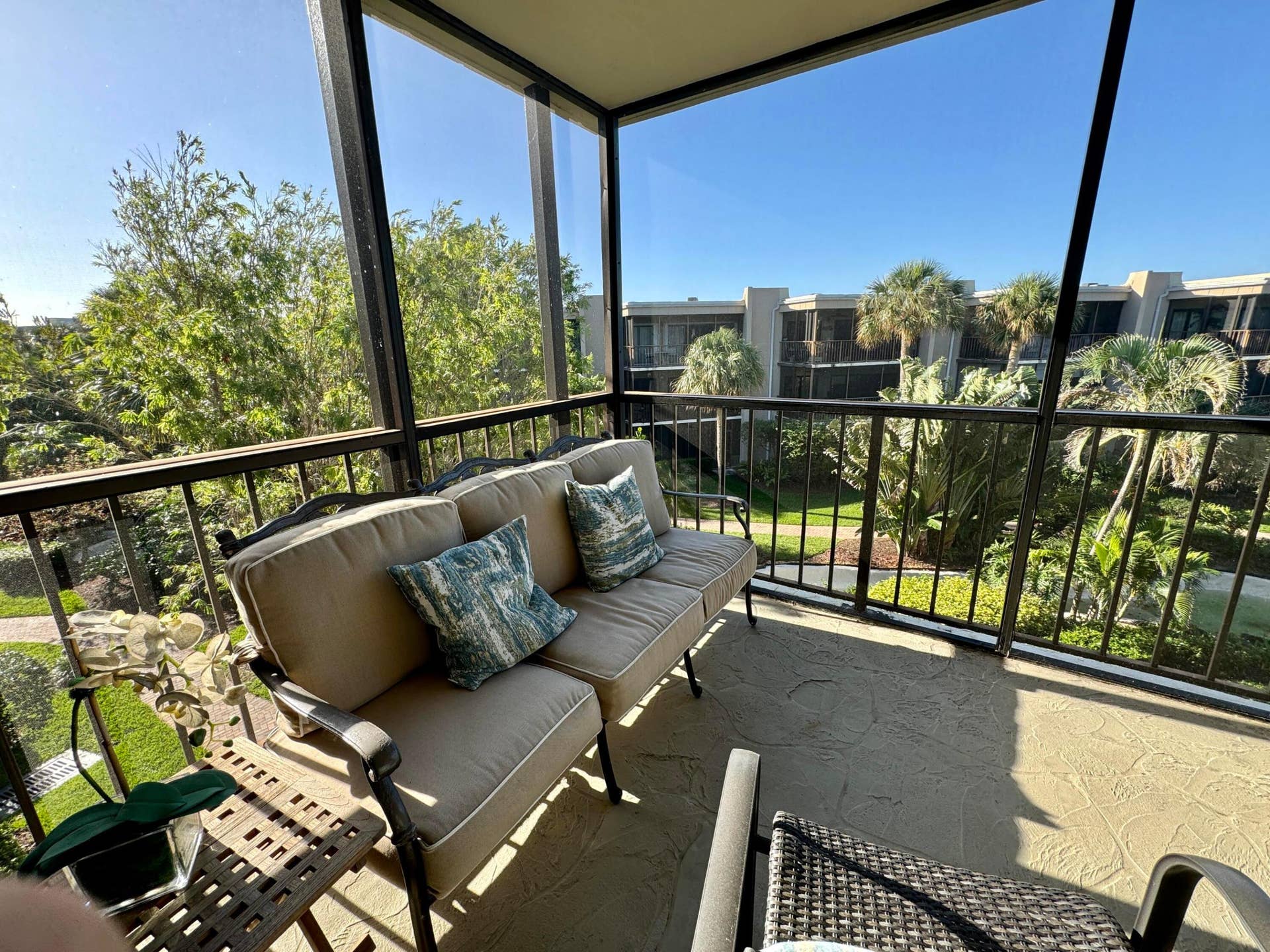 3605 S Ocean Boulevard, #311, South Palm Beach, FL 33480 spacious view balcony