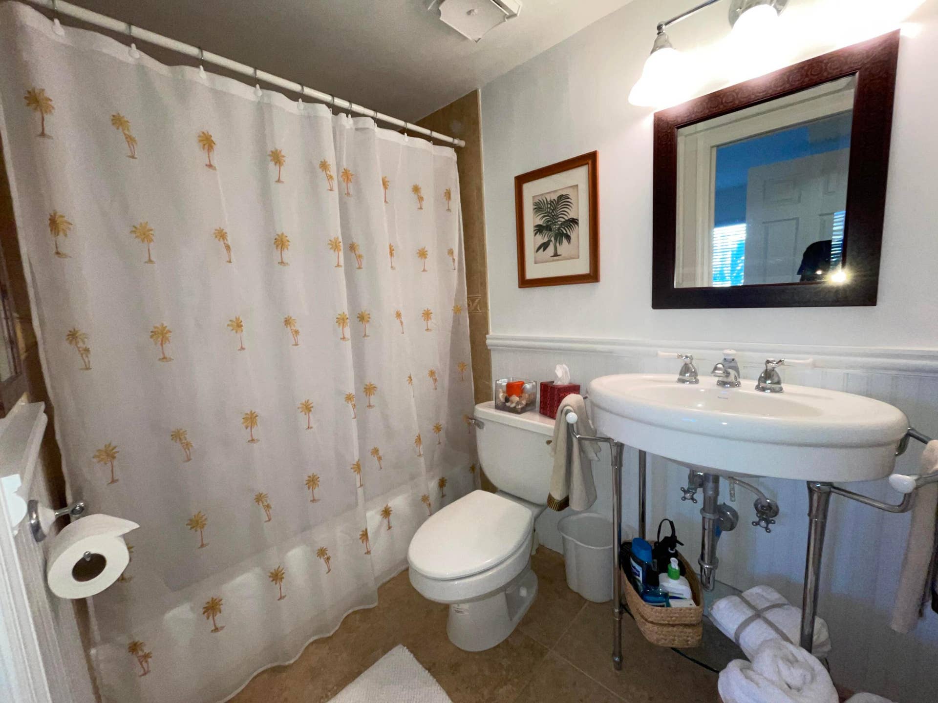 3605 S Ocean Boulevard, #311, South Palm Beach, FL 33480 southgateguestbath
