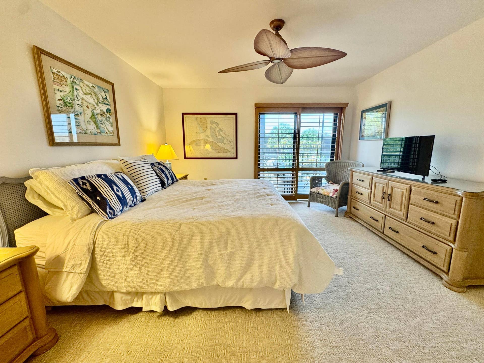 3605 S Ocean Boulevard, #311, South Palm Beach, FL 33480 IMG_0426 3
