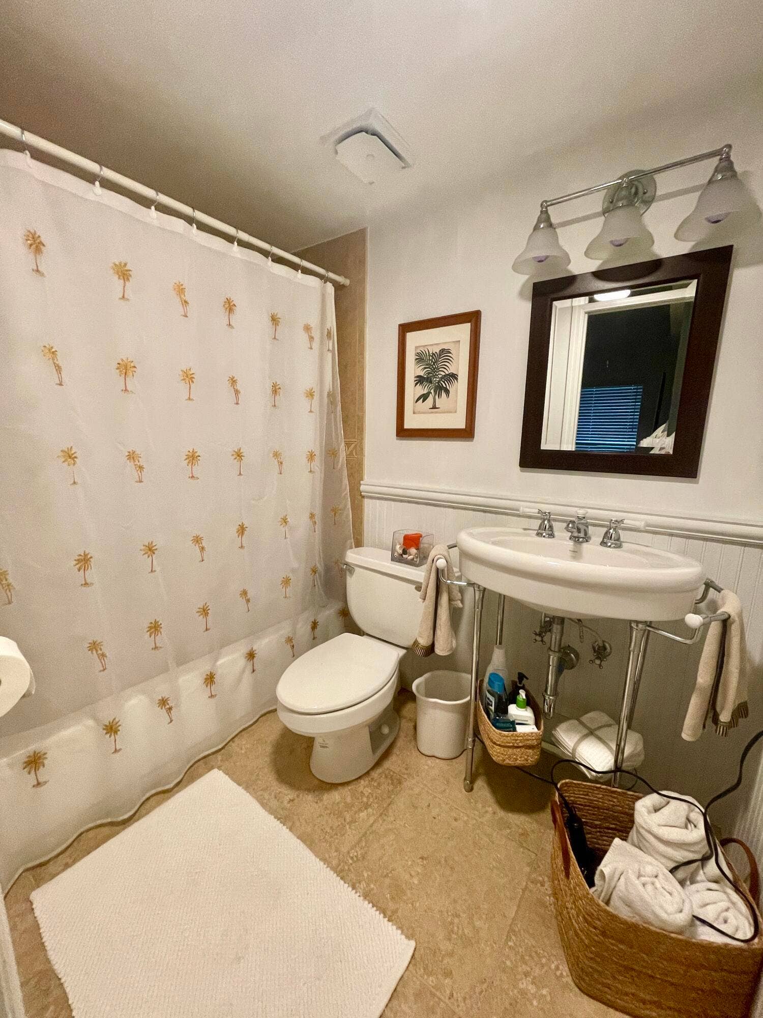 3605 S Ocean Boulevard, #311, South Palm Beach, FL 33480 washingmachine