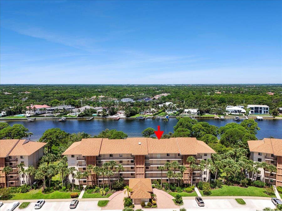 Property photo for 2001 Marina Isle Way, #405, Jupiter, FL