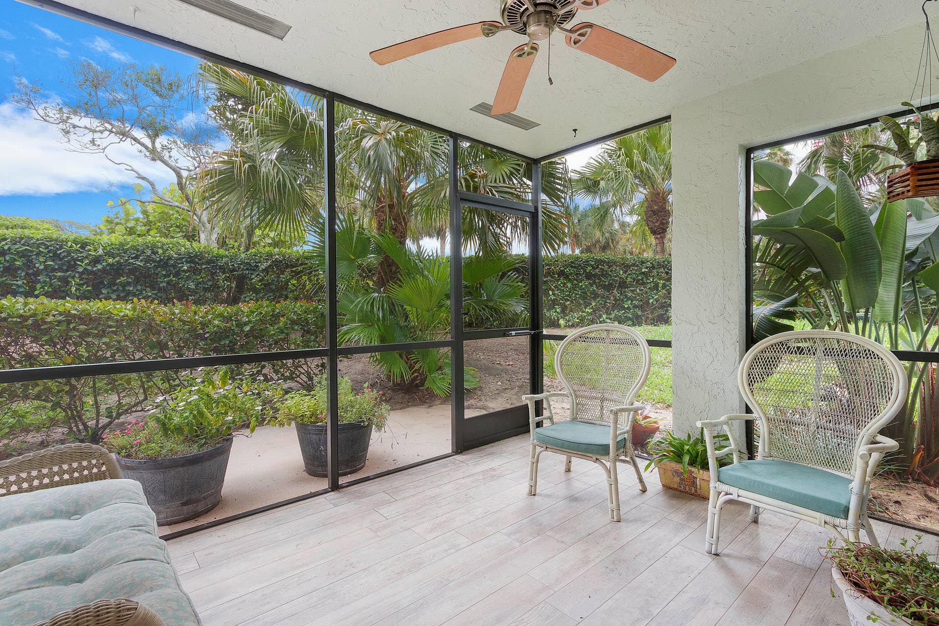 Screened patio