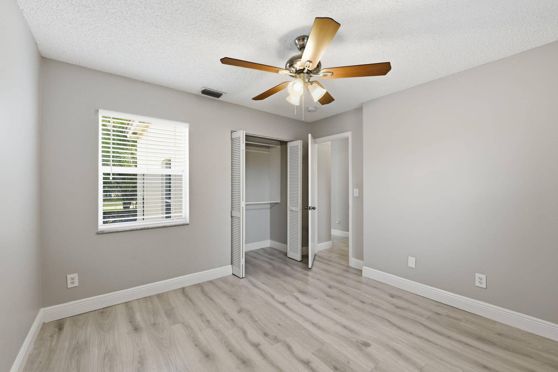 10837 NW 46TH Drive, Coral Springs, FL 33076 026_ListerPros