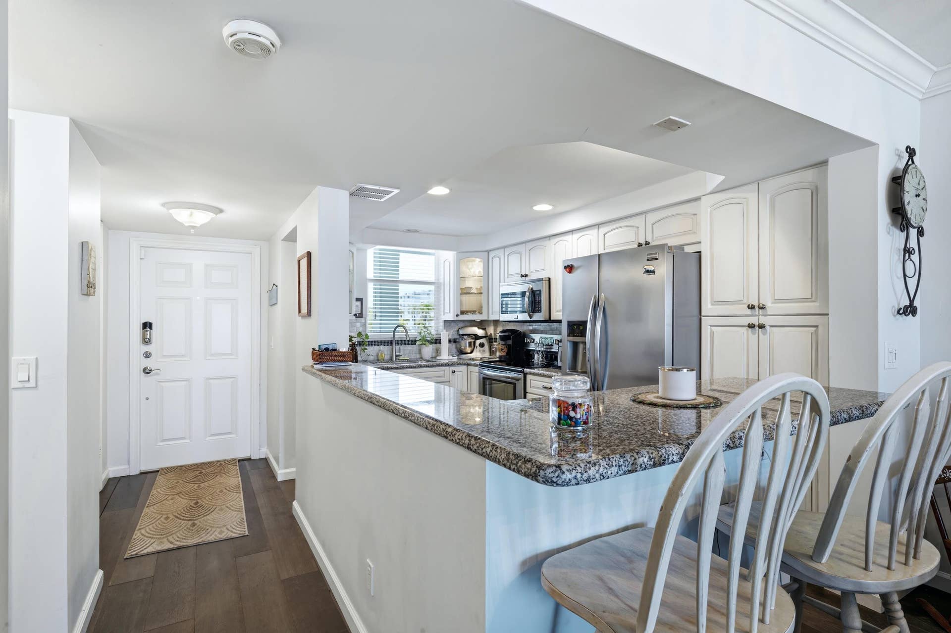 100 Paradise Harbour Boulevard, #203, North Palm Beach, FL 33408 Kitchen View