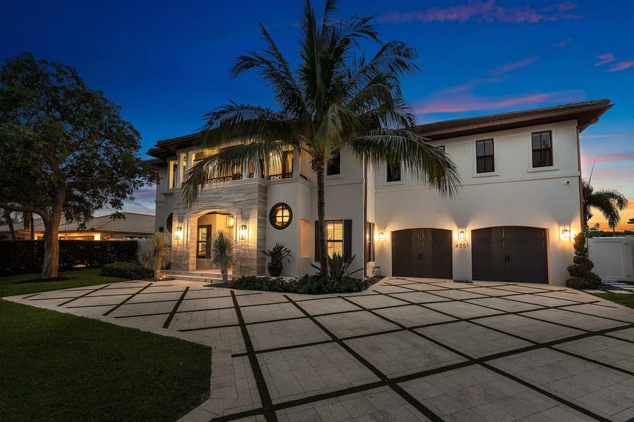 Property photo for 4001 NE 24TH Avenue, Lighthouse Point, FL