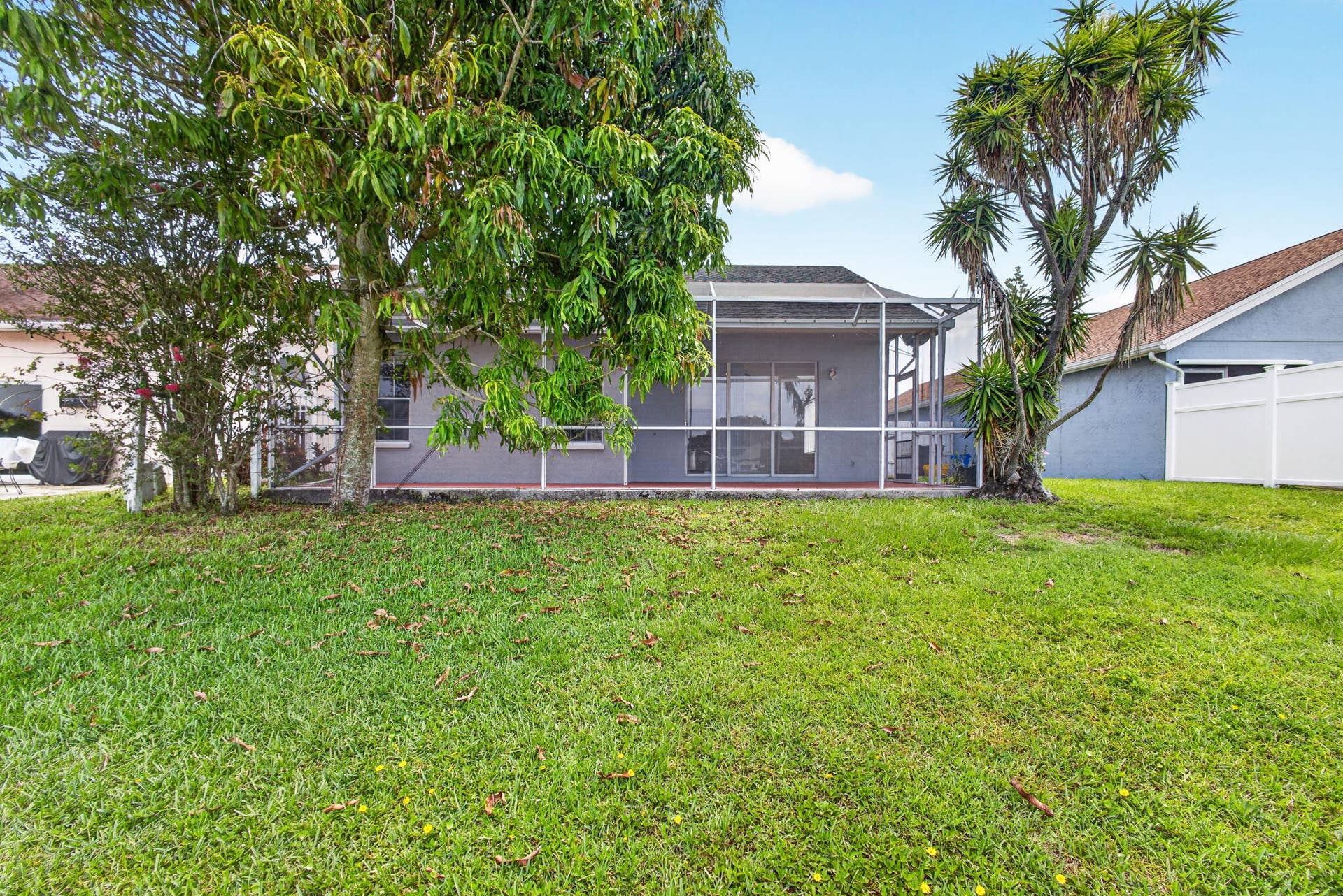 3871 Circle Lake Drive, West Palm Beach, FL 33417 48-web-or-mls-5D1A5719