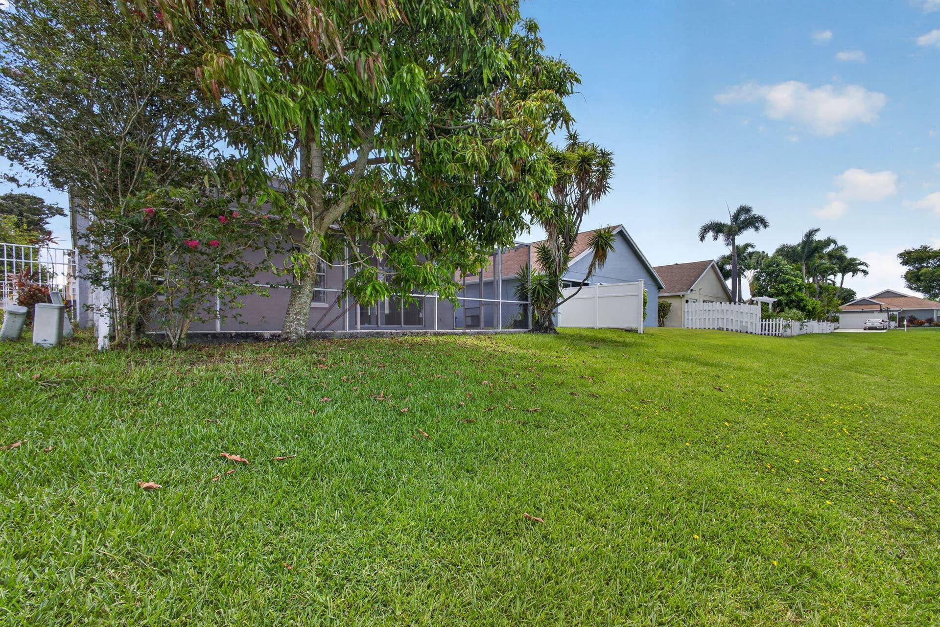 3871 Circle Lake Drive, West Palm Beach, FL 33417 49-web-or-mls-5D1A5729