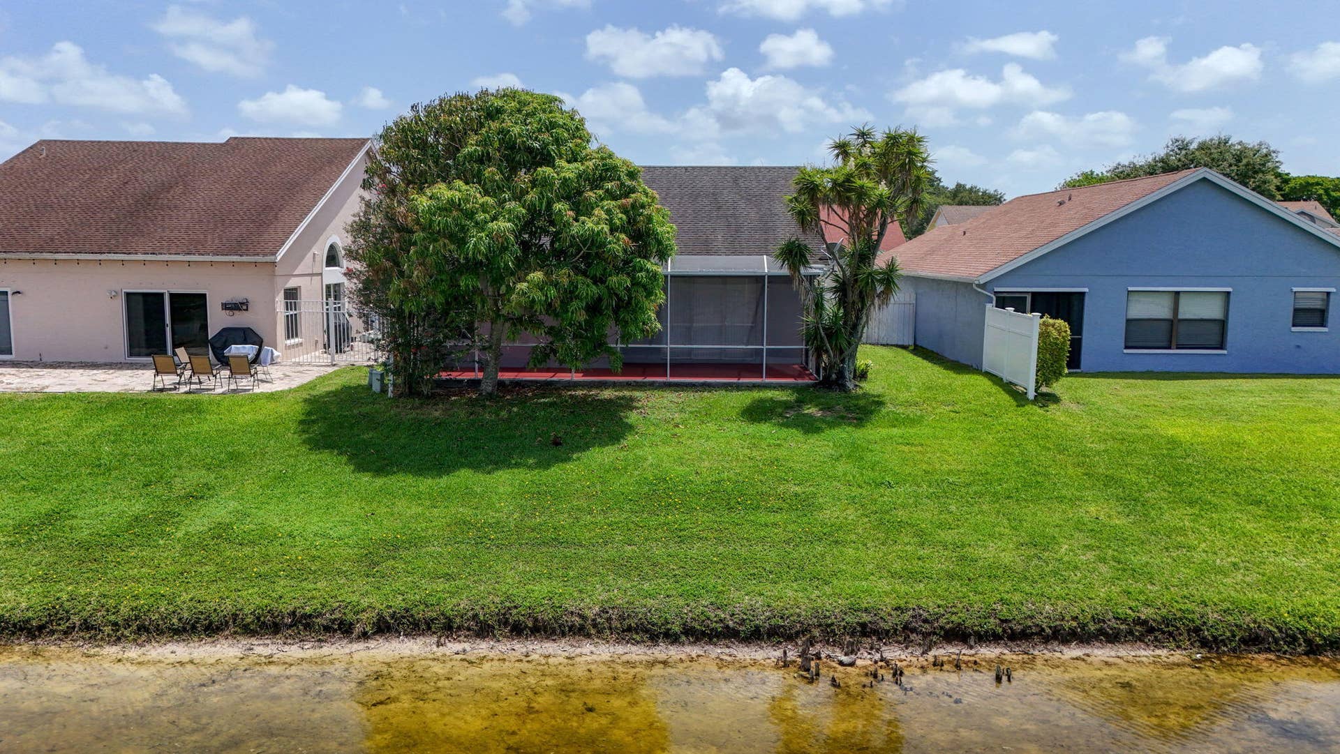 3871 Circle Lake Drive, West Palm Beach, FL 33417 56-web-or-mls-DJI_20260710024653_0610_D-