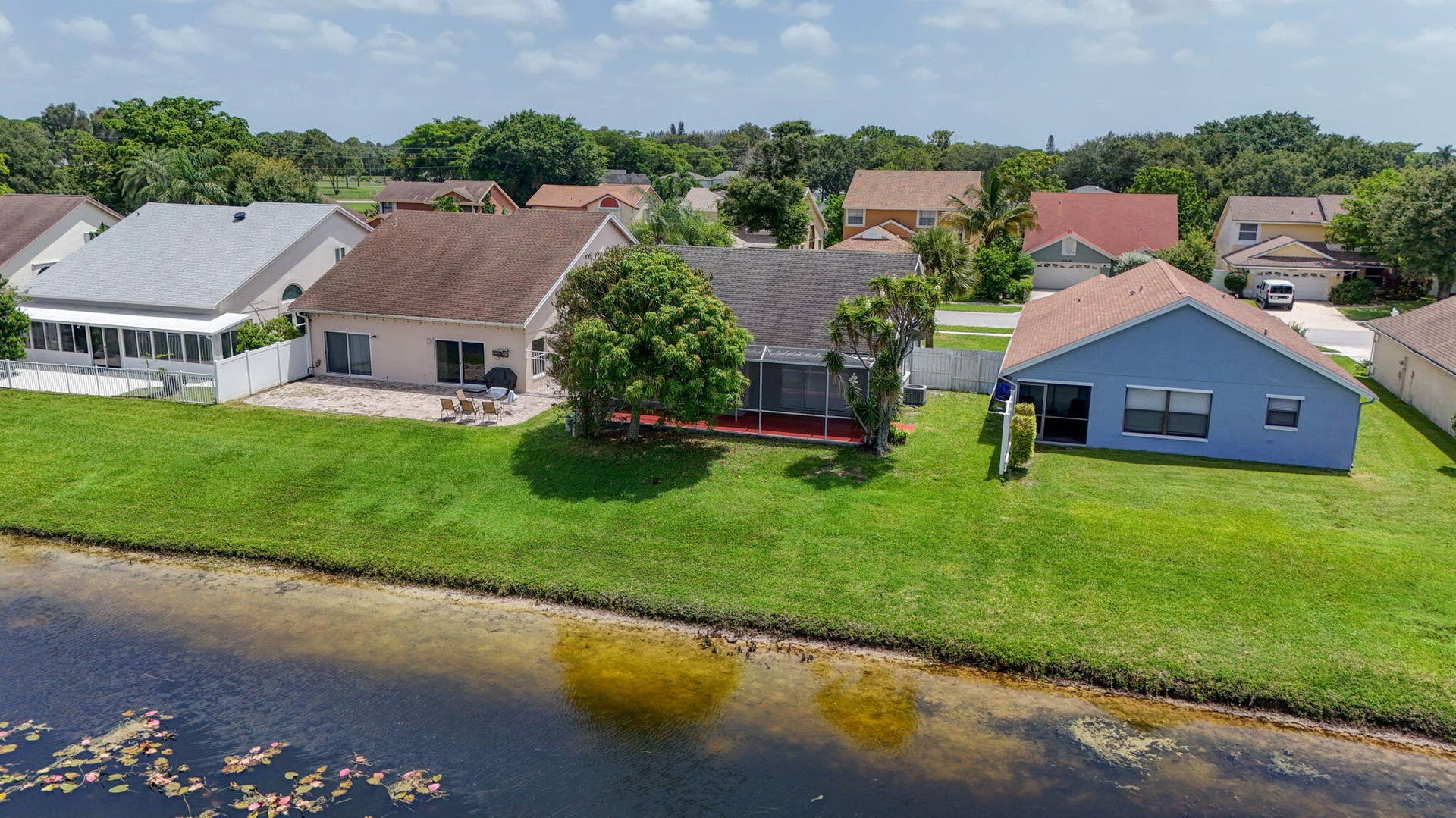 3871 Circle Lake Drive, West Palm Beach, FL 33417 55-web-or-mls-DJI_20260710024647_0607_D-