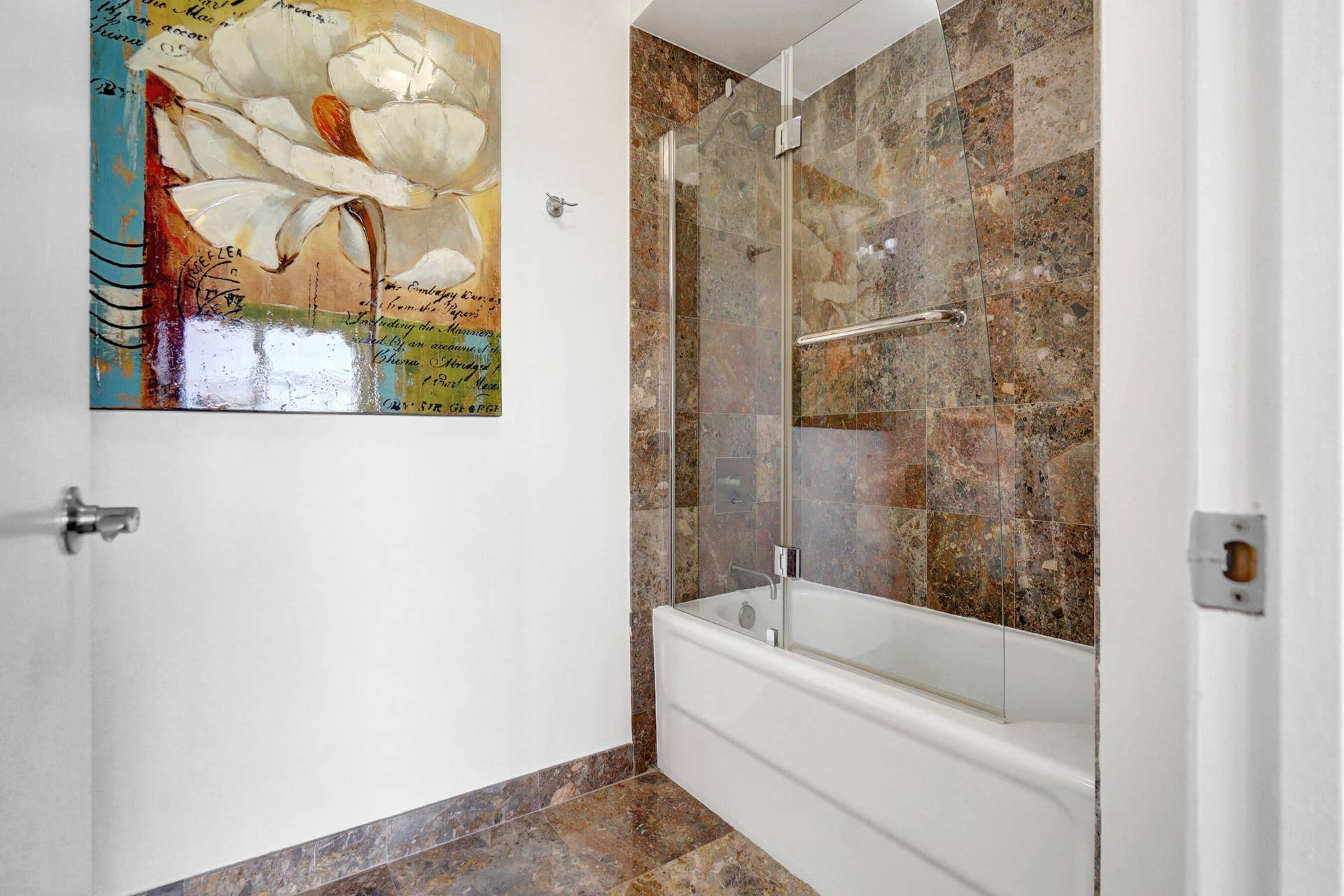 Bathroom 3 En-Suite