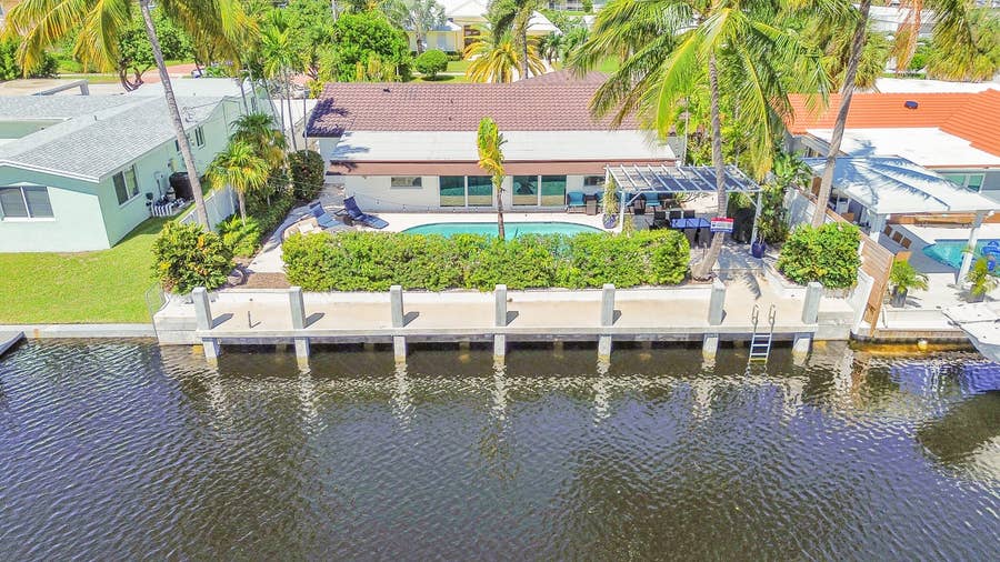Property photo for 1080 SE 9TH Avenue, Pompano Beach, FL