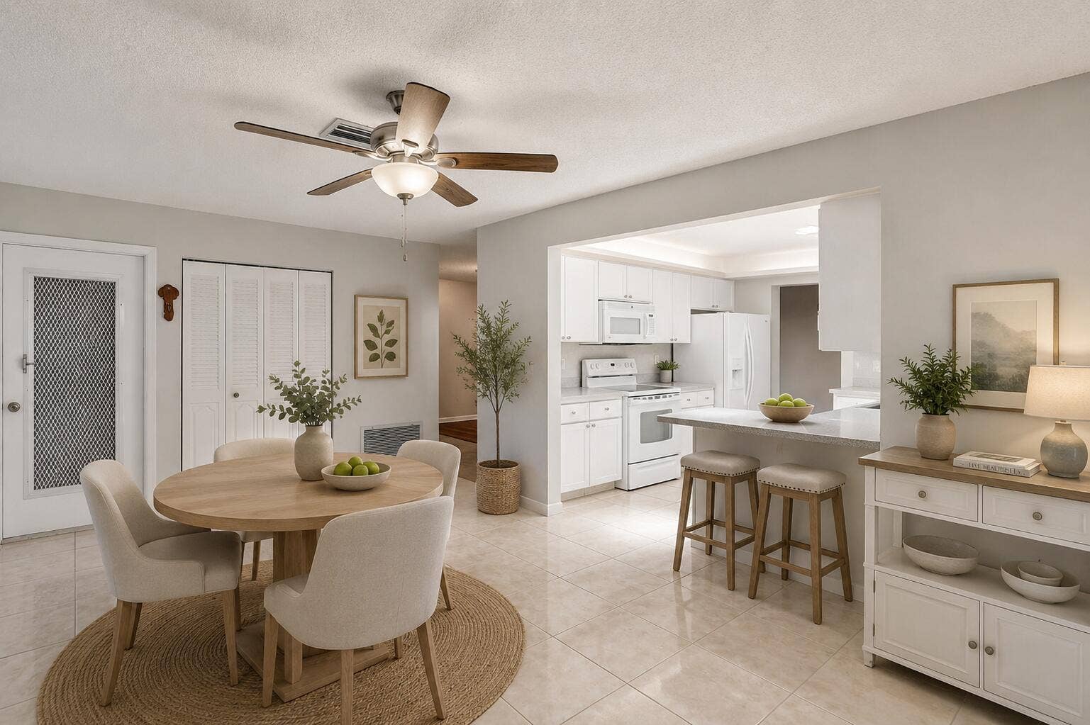 Kitchen dining