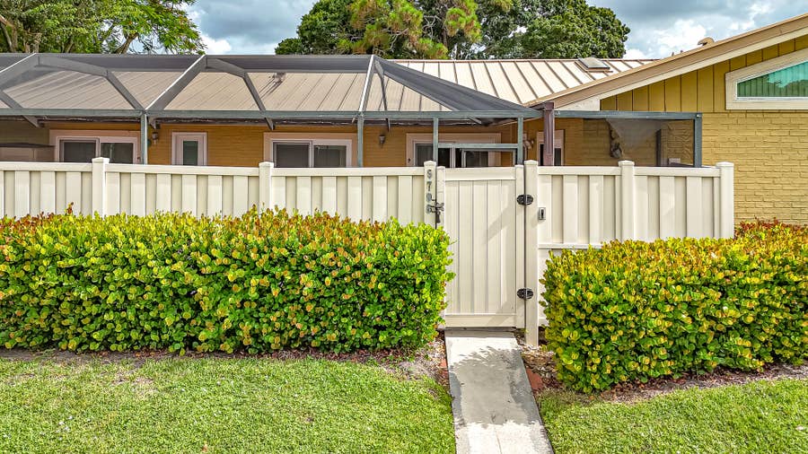 Property photo for 5796 Golden Eagle Circle, Palm Beach Gardens, FL