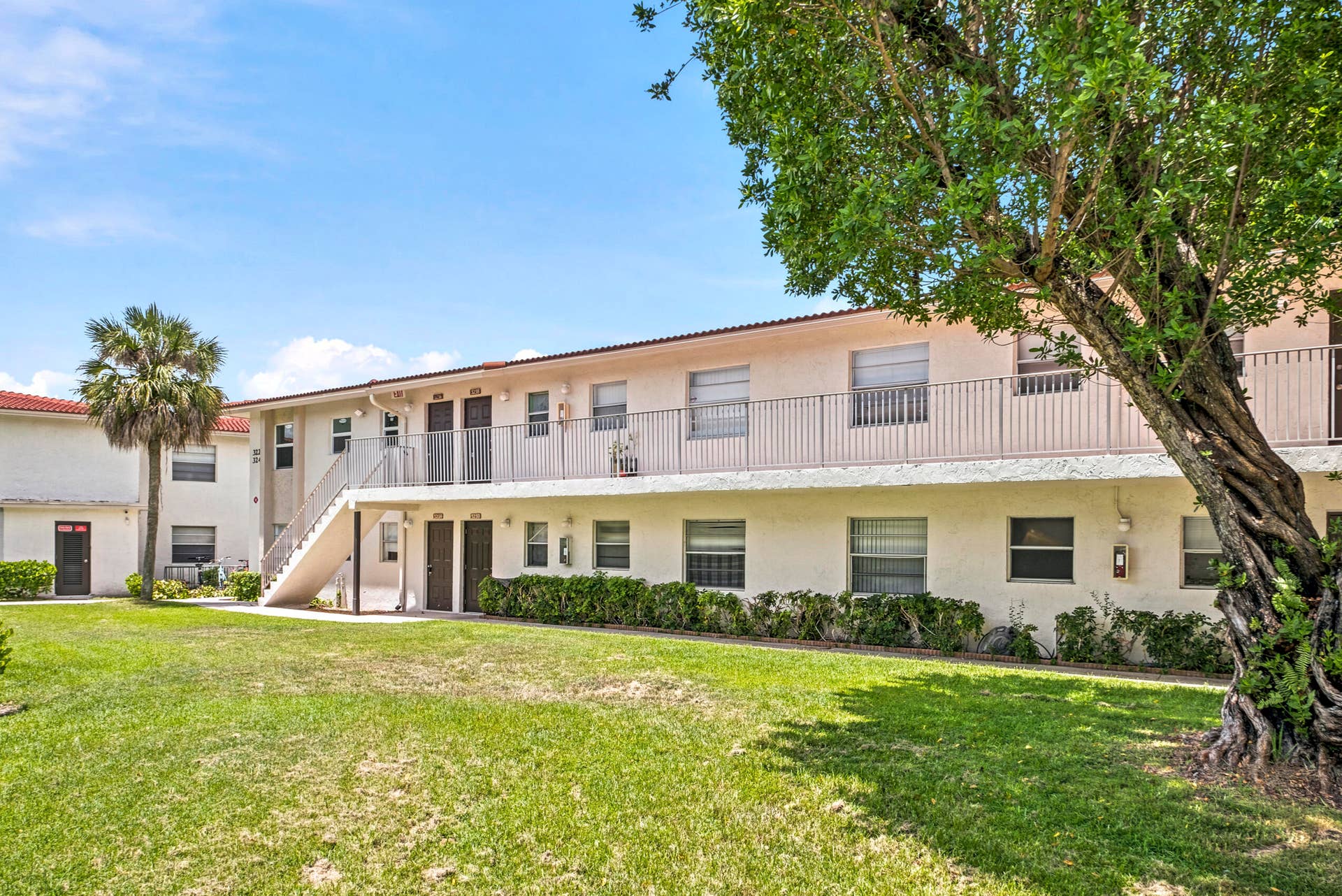 3236 CORAL RIDGE Drive, #3236, Coral Springs, FL 33065 R_F032