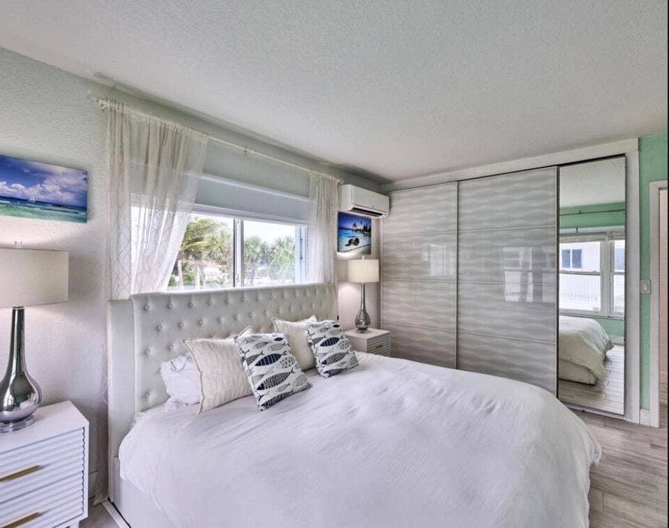 1043 HILLSBORO MILE, #21C, Hillsboro Beach, FL 33062 1043 MBR CLOSET