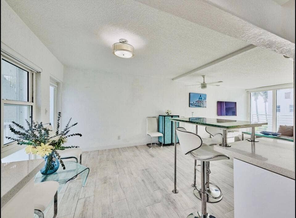 1043 HILLSBORO MILE, #21C, Hillsboro Beach, FL 33062 GetMedia.ashx-11