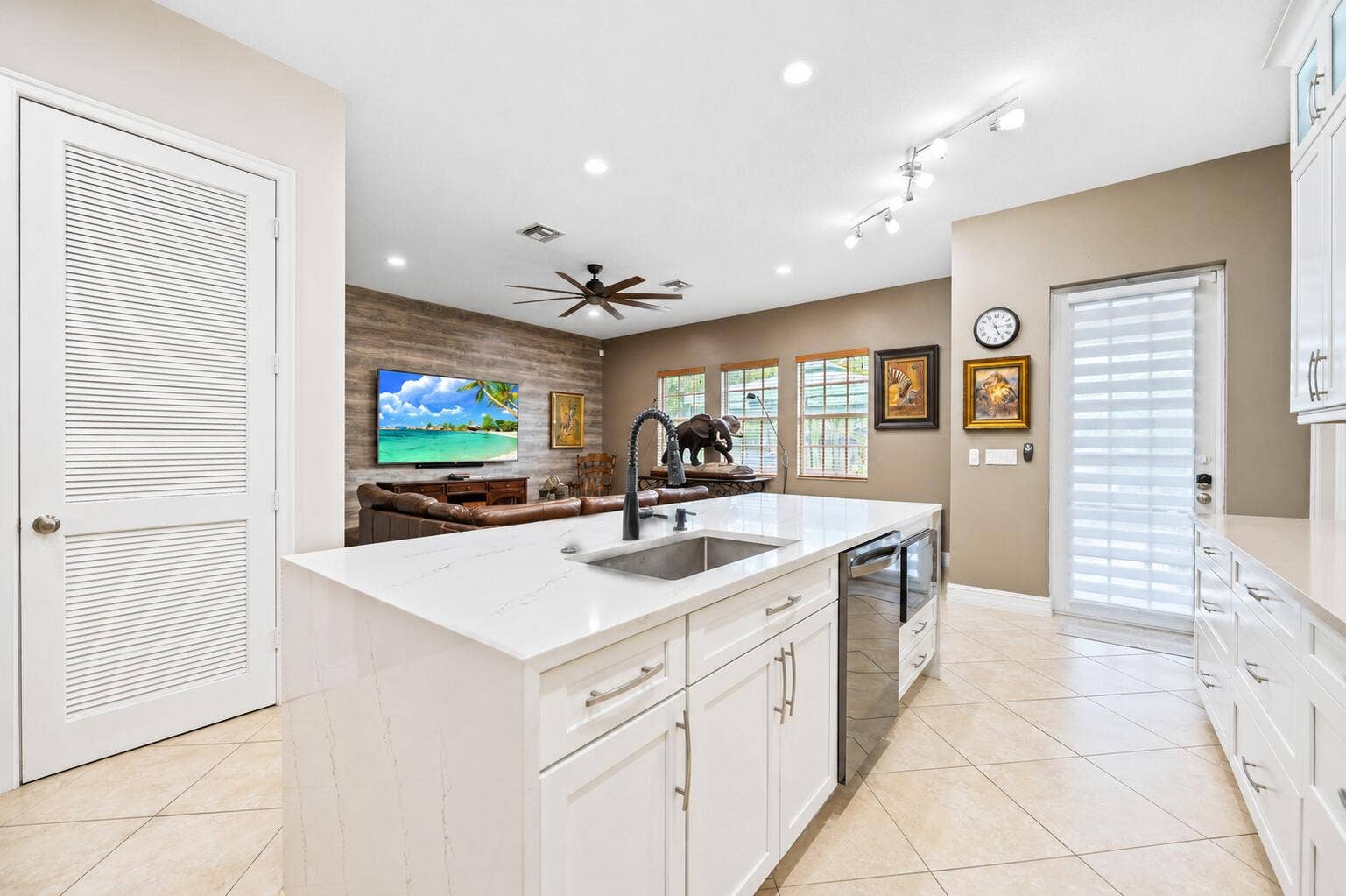 1505 SW 23RD Street, Fort Lauderdale, FL 33315 76CE5958-6E79-48CF-8095-884E25AA9E07