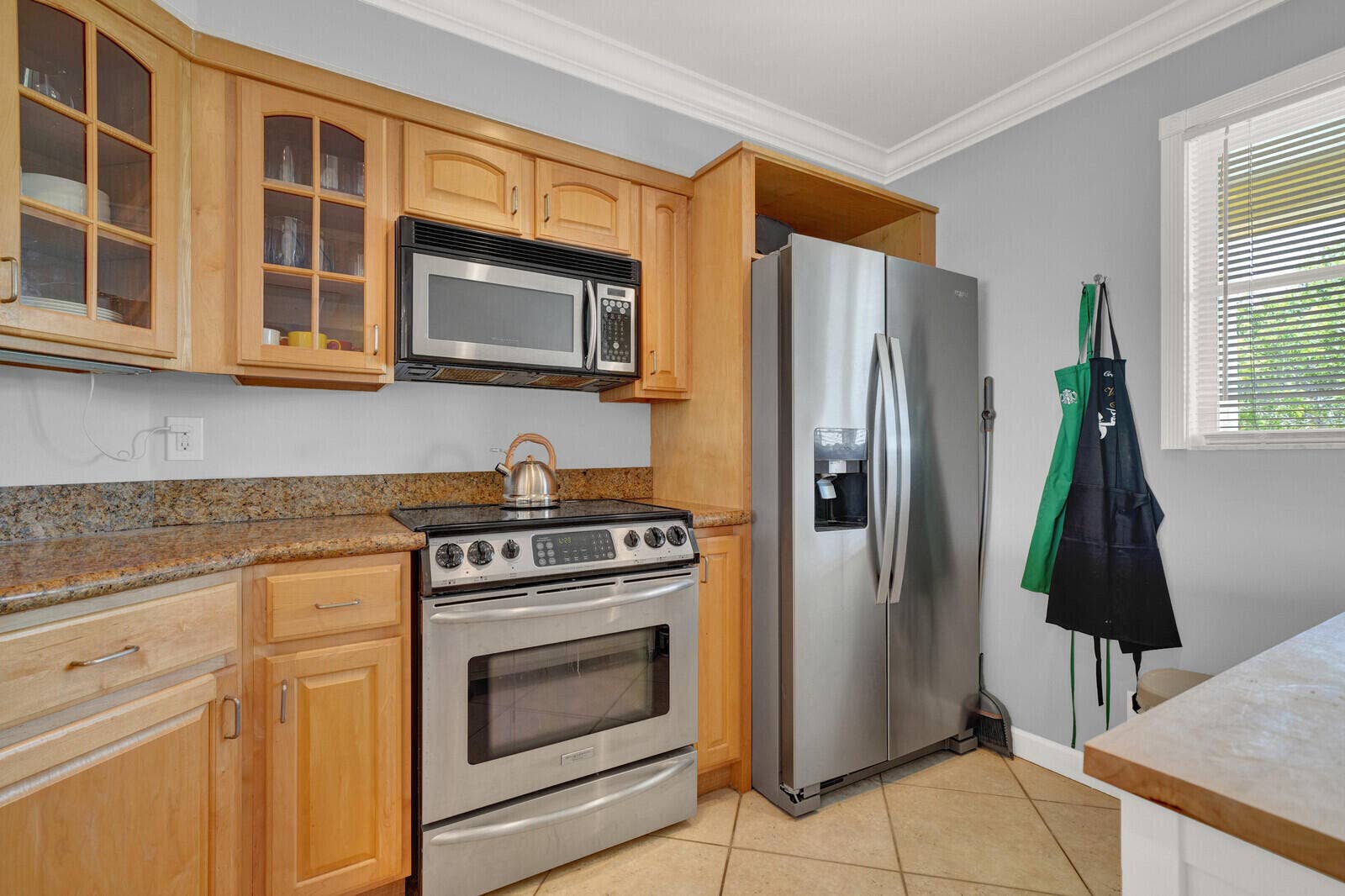1501 E Broward Boulevard, #810, Fort Lauderdale, FL 33301 Kitchen