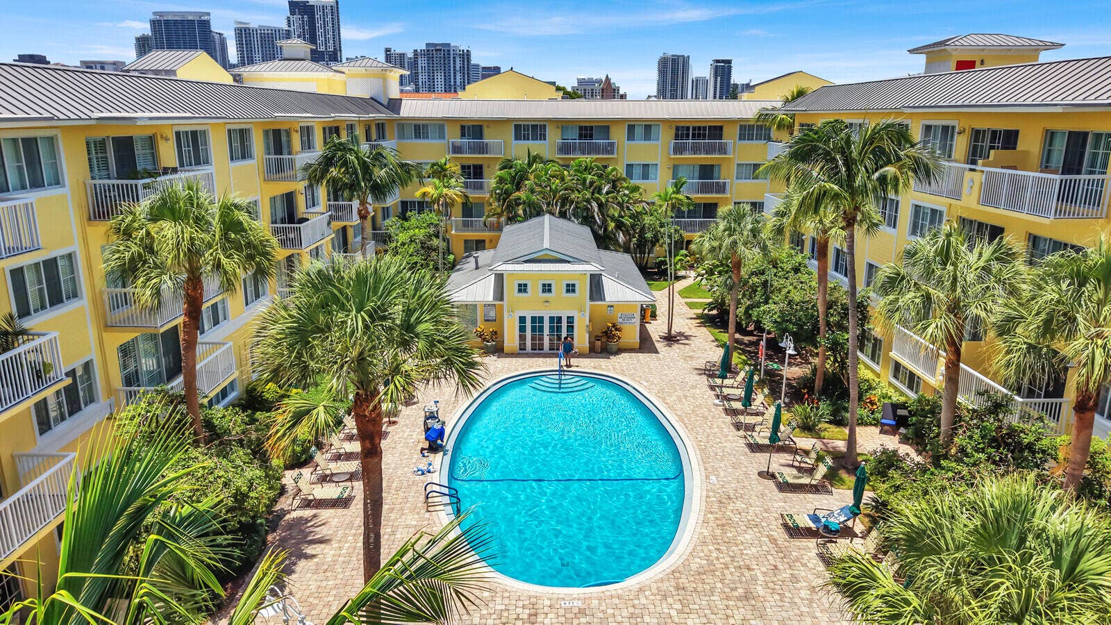 1501 E Broward Boulevard, #810, Fort Lauderdale, FL 33301 Community Pool
