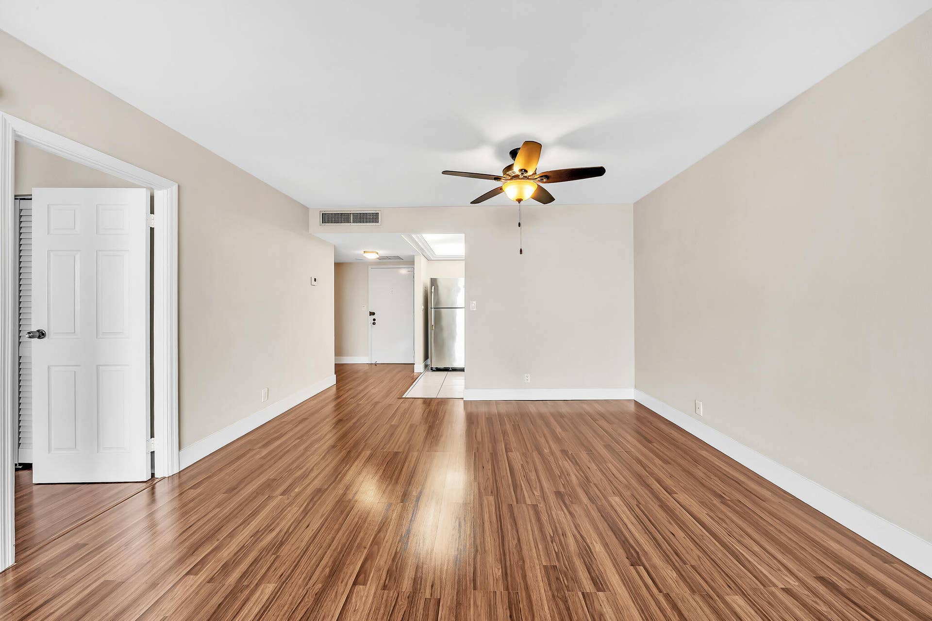 14 Dining Area