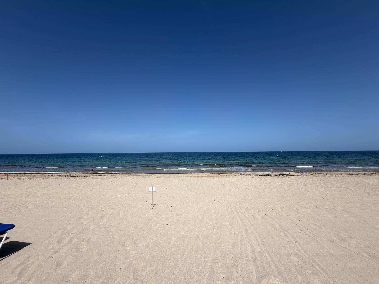 3700 Galt Ocean Drive, #209, Fort Lauderdale, FL 33308 Semi- private beach