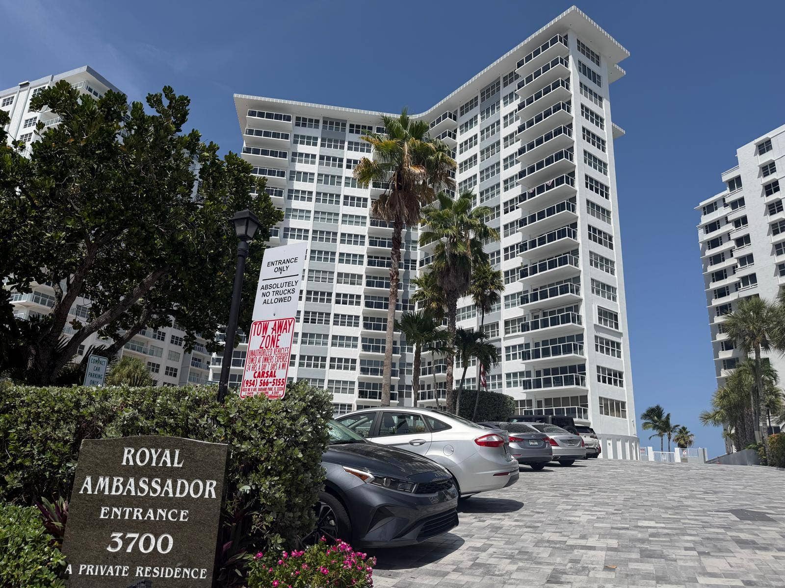 3700 Galt Ocean Drive, #209, Fort Lauderdale, FL 33308 WhatsApp Image 2026-07-18 at 1.28.05 PM