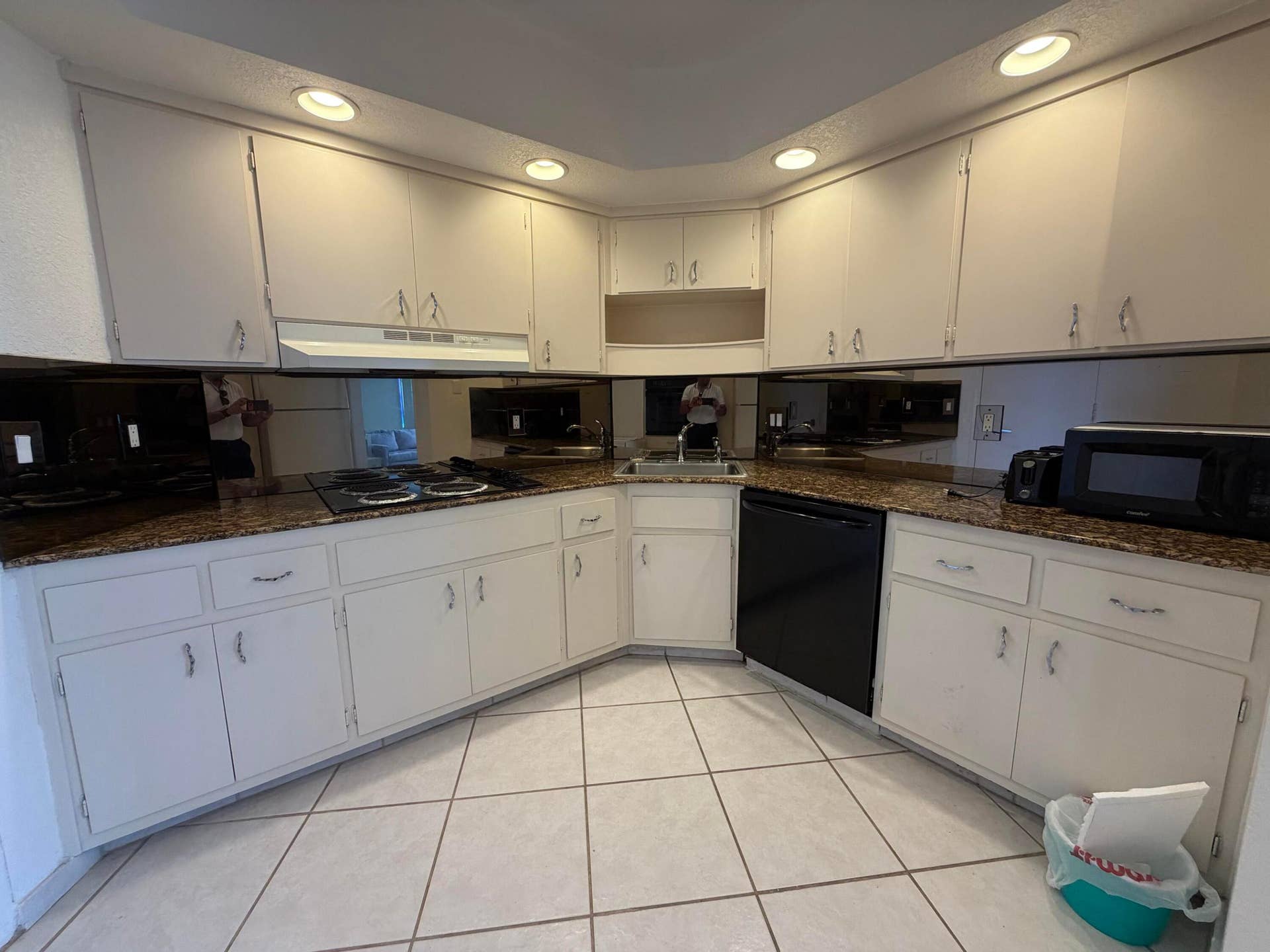 3700 Galt Ocean Drive, #209, Fort Lauderdale, FL 33308 IMG_5699