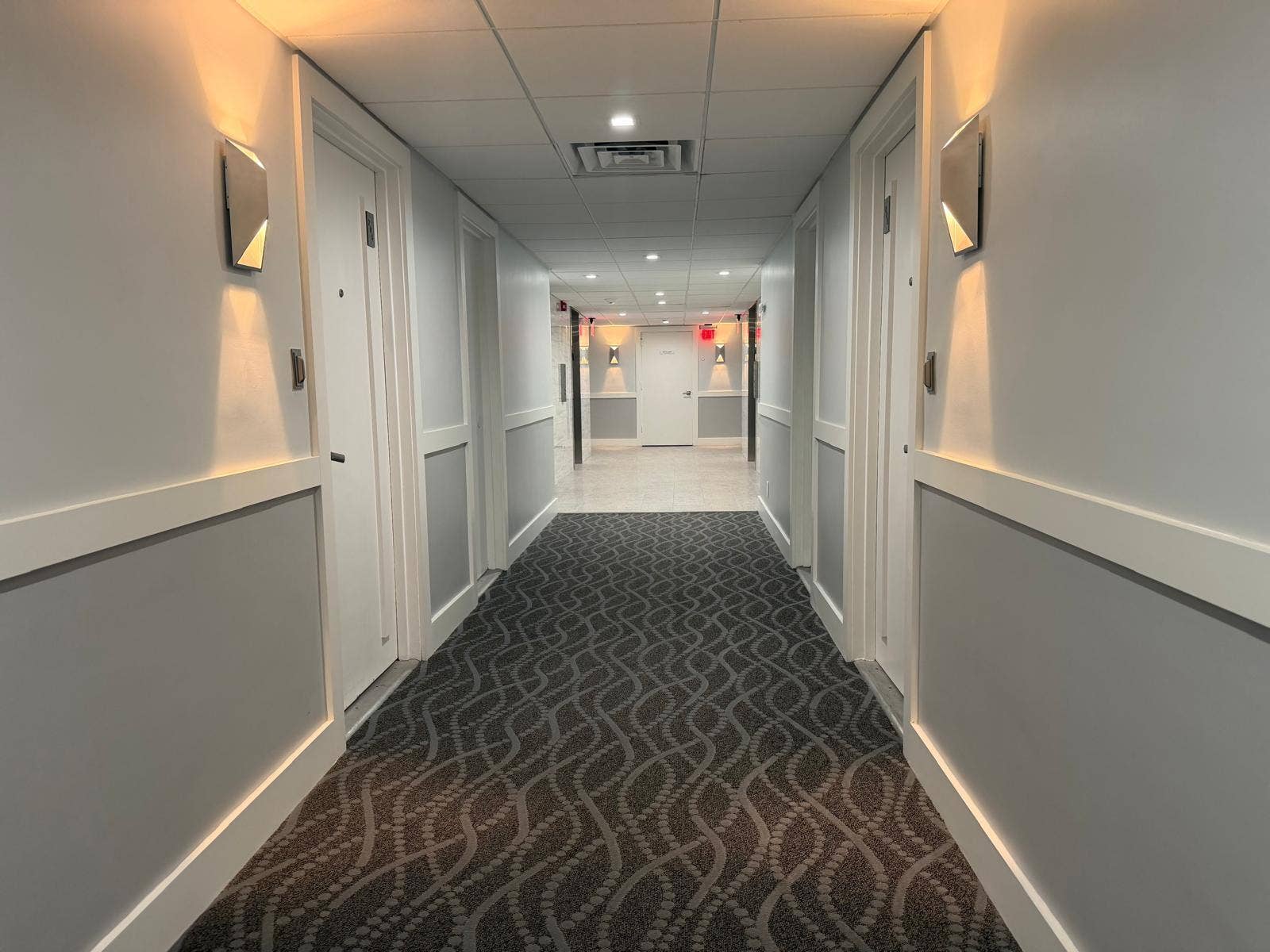 3700 Galt Ocean Drive, #209, Fort Lauderdale, FL 33308 Updated hallways