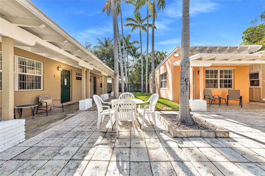 Property photo for 805 NE 17th Avenue, #4, Fort Lauderdale, FL