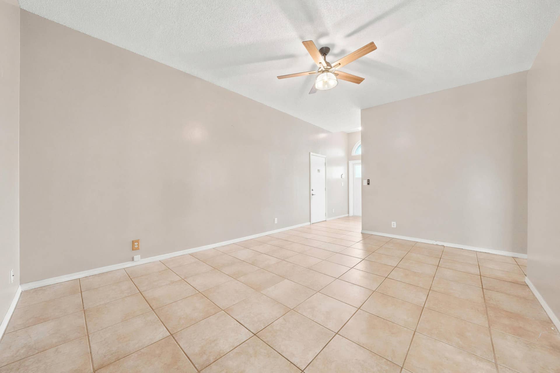 16208 OPAL CREEK Drive, Weston, FL 33331 17_059