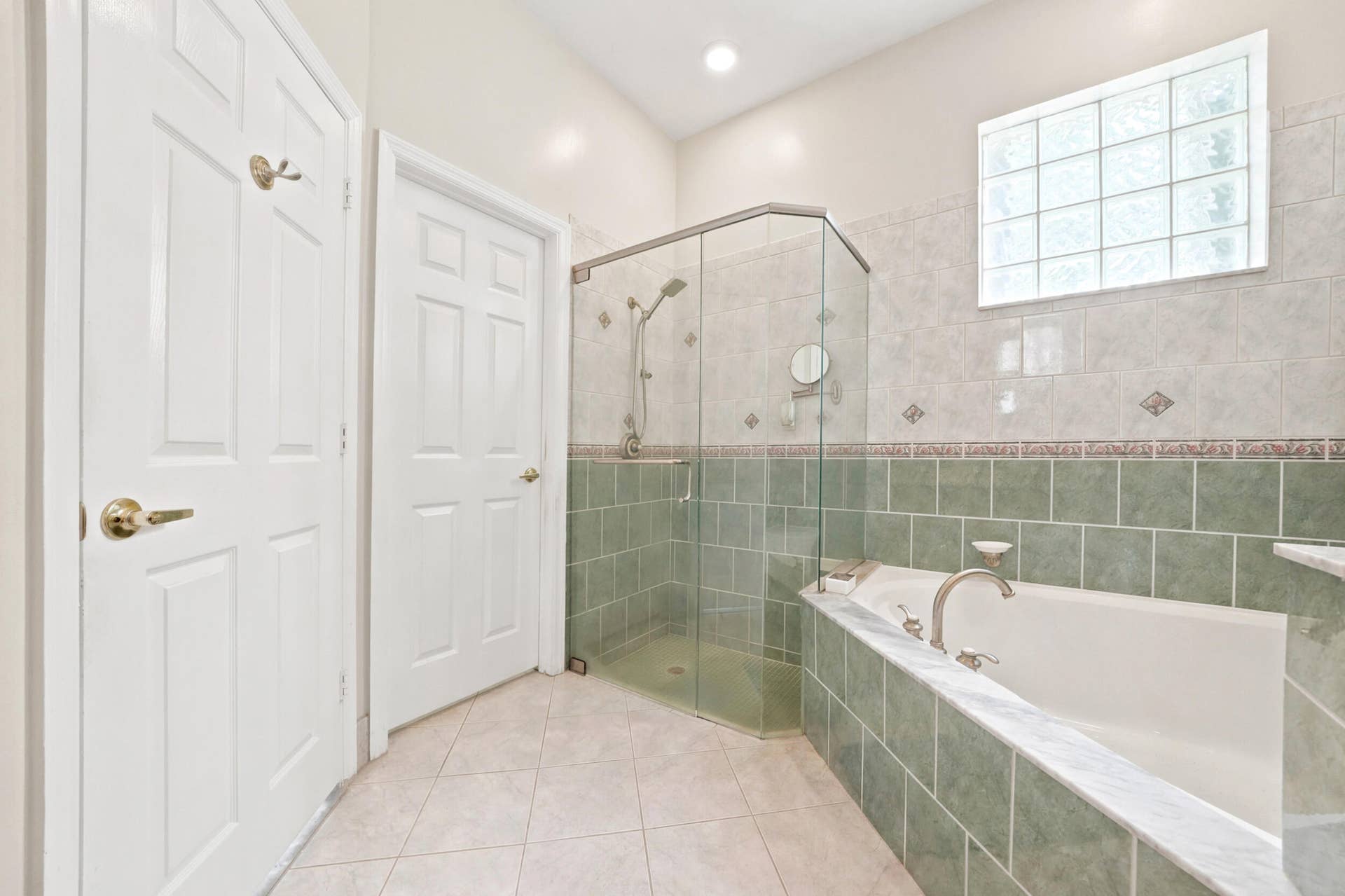 16208 OPAL CREEK Drive, Weston, FL 33331 38_164