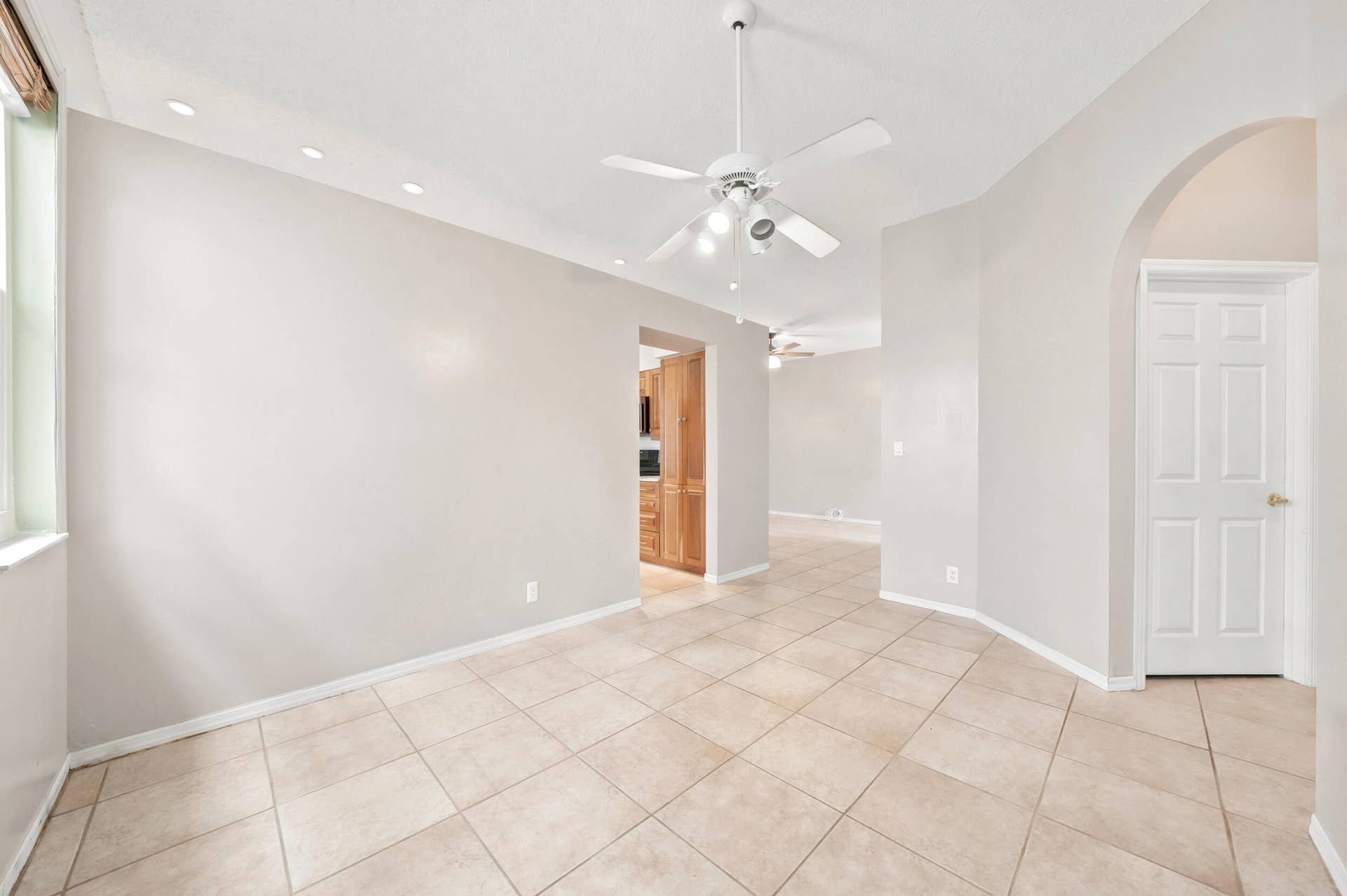 16208 OPAL CREEK Drive, Weston, FL 33331 21_079