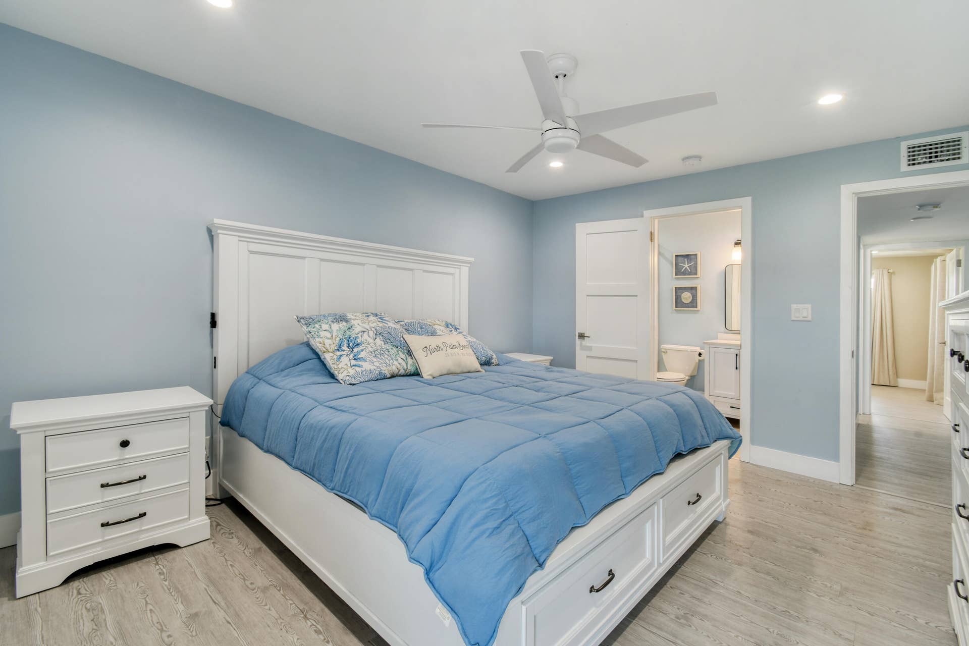 117 Lehane Terrace, #211, North Palm Beach, FL 33408 DSC_5594