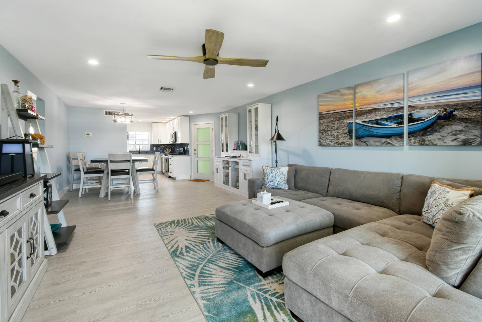 117 Lehane Terrace, #211, North Palm Beach, FL 33408 DSC_5579