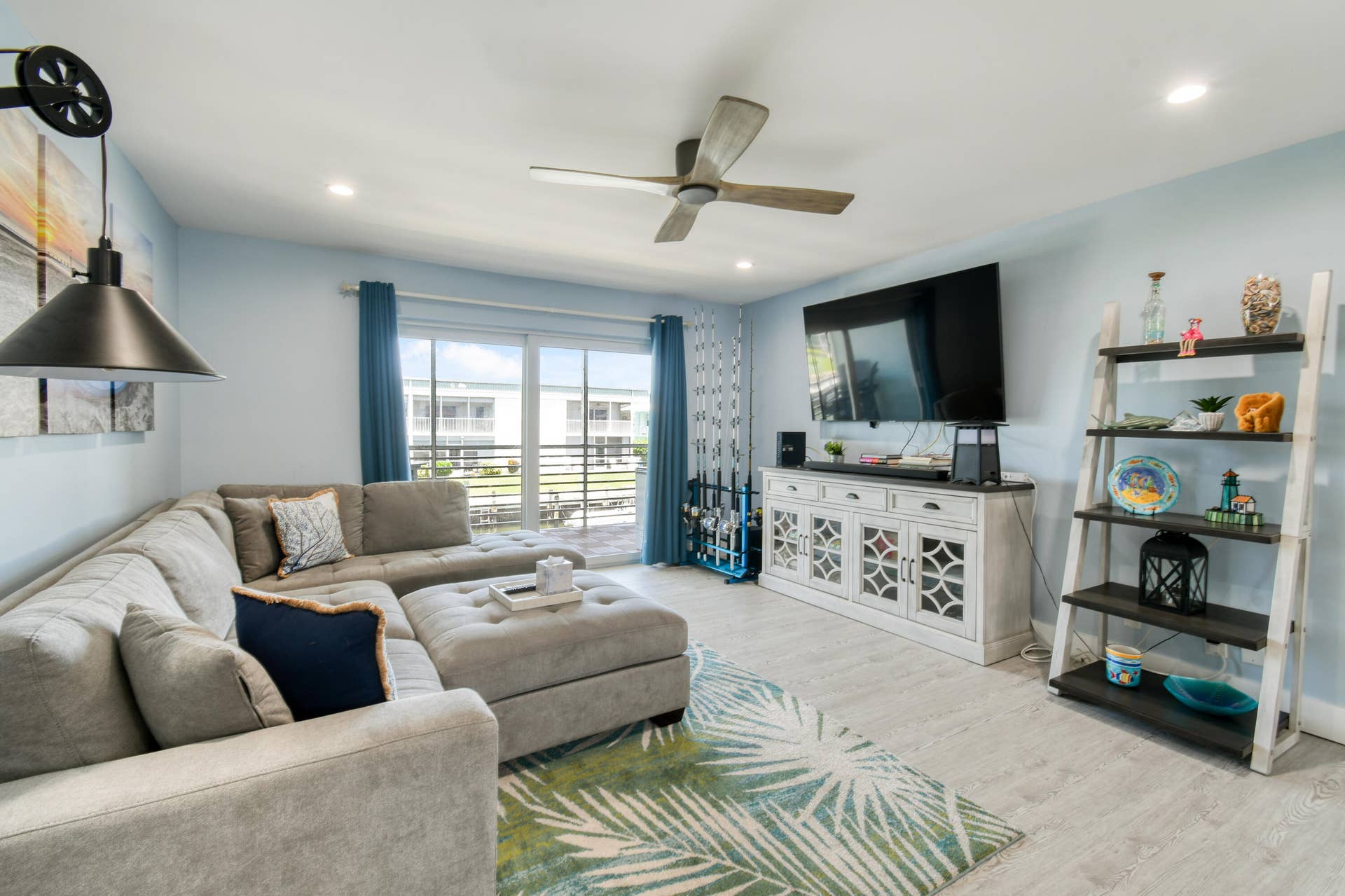 117 Lehane Terrace, #211, North Palm Beach, FL 33408 DSC_5570