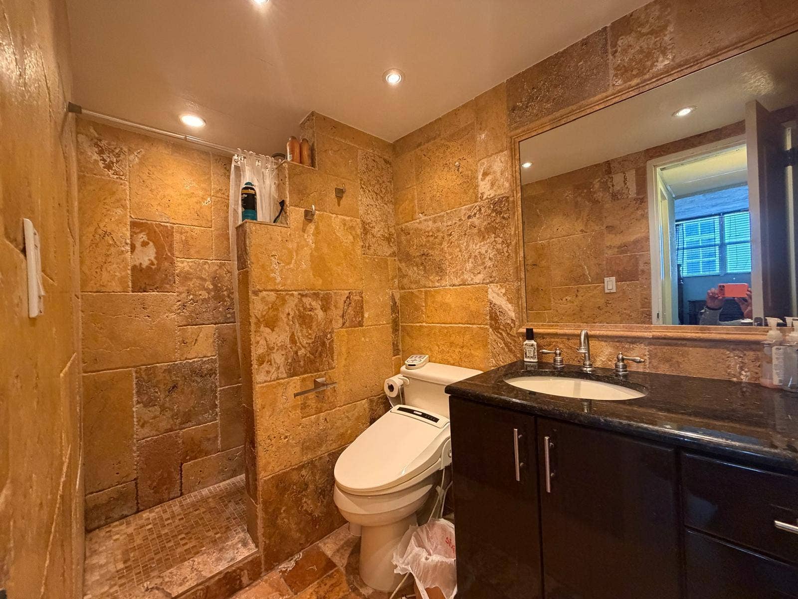 4250 GALT OCEAN Drive, #14D, Fort Lauderdale, FL 33308 WhatsApp Image 2026-07-18 at 2.03.27 PM