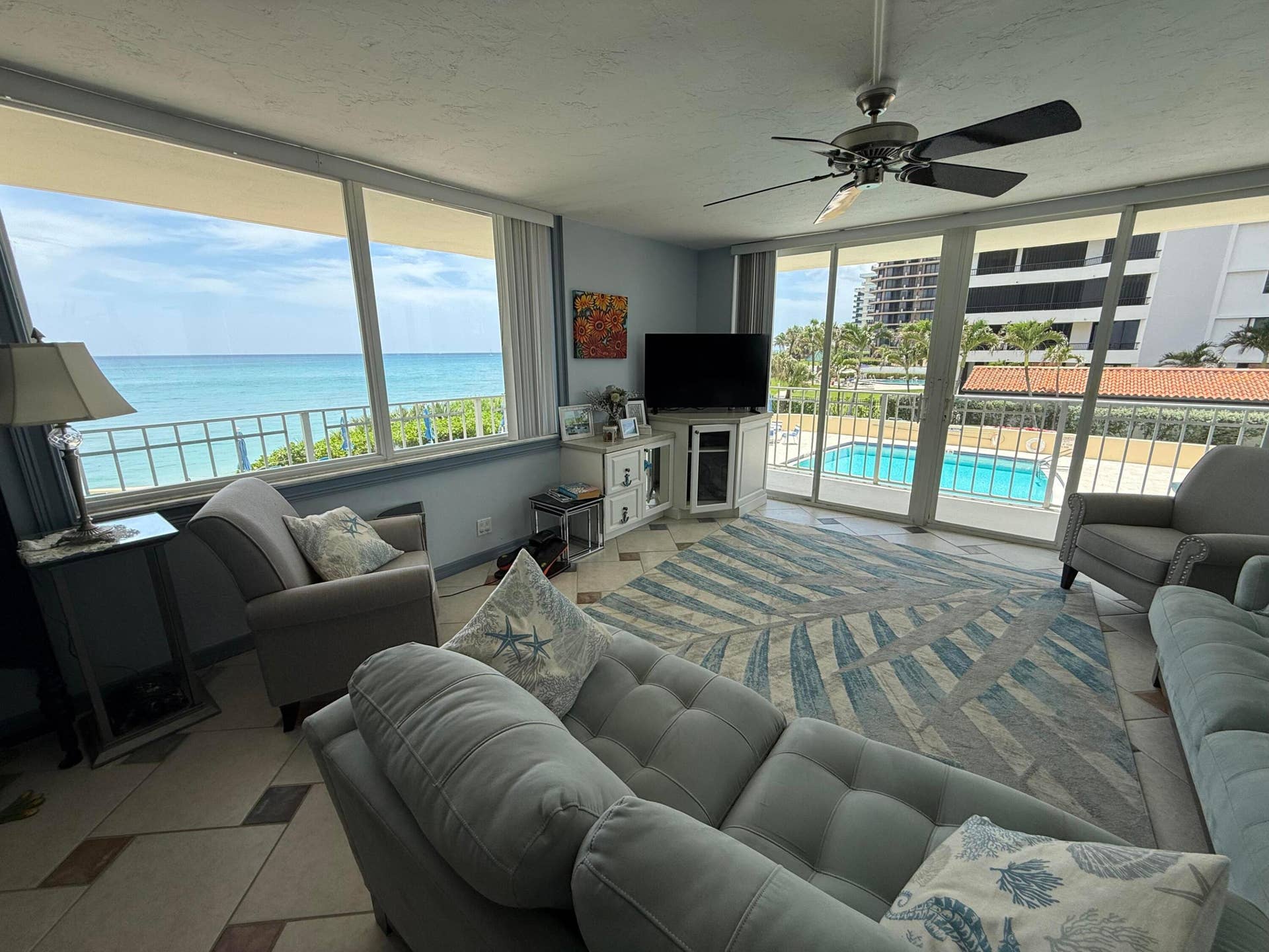 630 OCEAN Drive, #215, Juno Beach, FL 33408 IMG_4556
