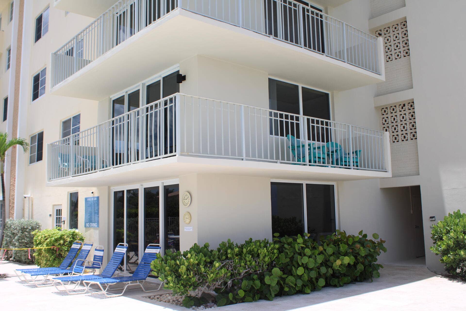 630 OCEAN Drive, #215, Juno Beach, FL 33408 IMG_0510