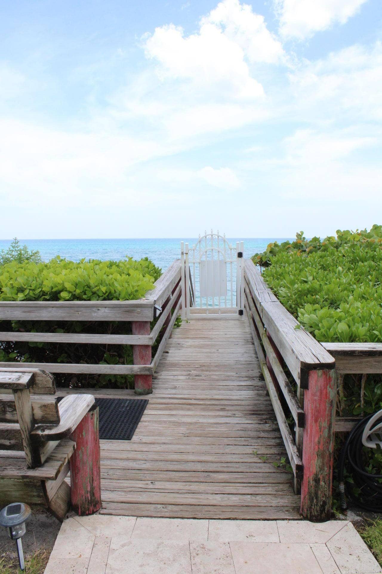 630 OCEAN Drive, #215, Juno Beach, FL 33408 IMG_0516