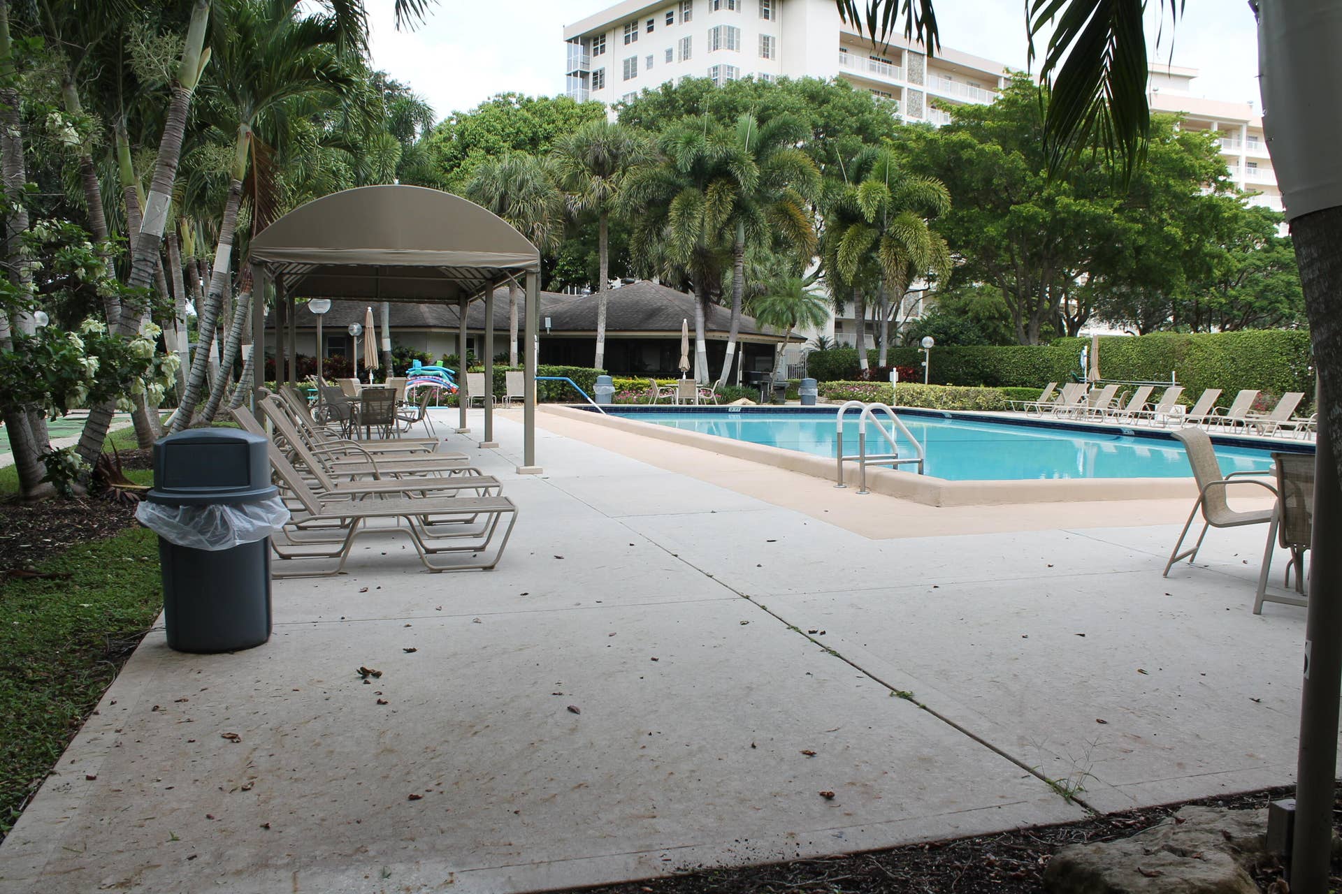 3520 OAKS Way, #607, Pompano Beach, FL 33069 26