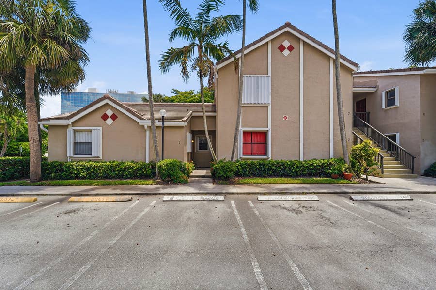 Property photo for 9641 Riverside Drive, #1F, Coral Springs, FL