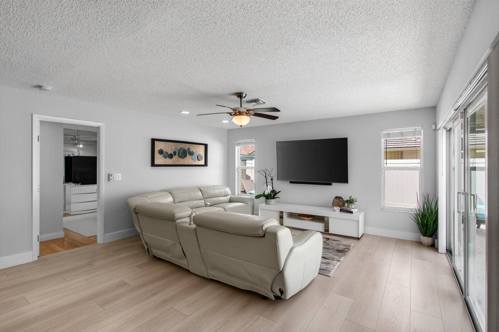 22052 Martella Avenue, Boca Raton, FL 33433 DSC_2776