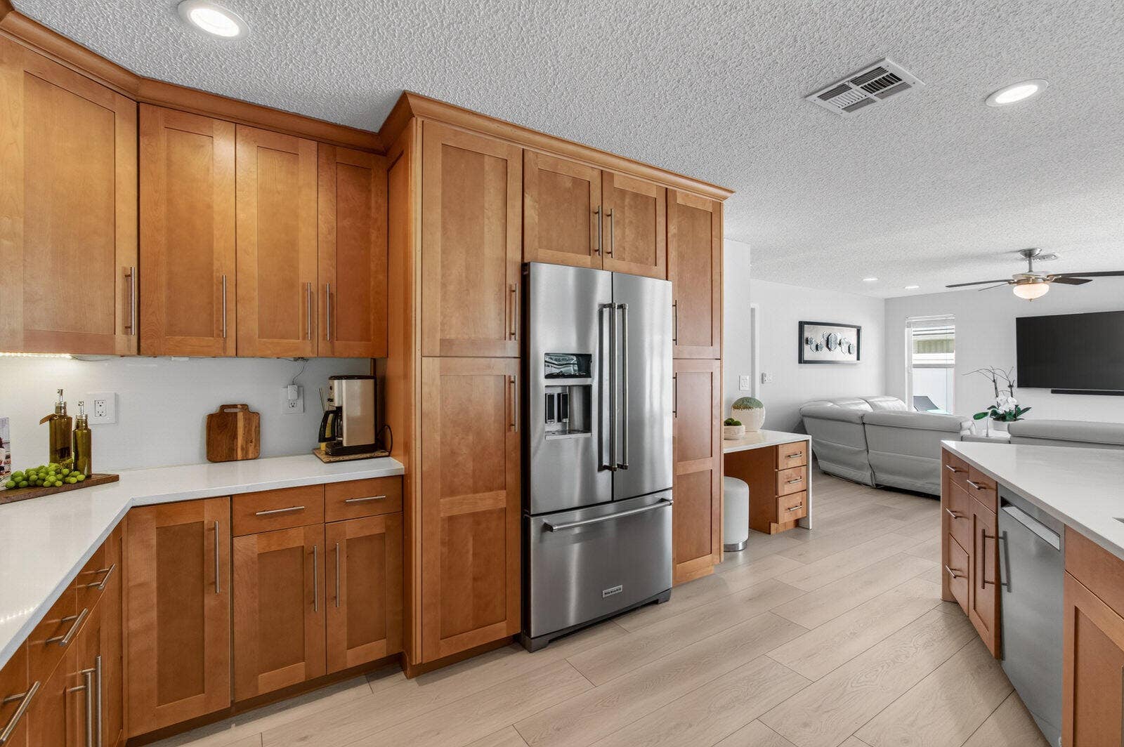 22052 Martella Avenue, Boca Raton, FL 33433 DSC_2545