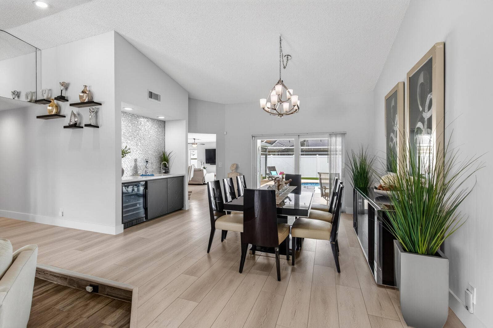 22052 Martella Avenue, Boca Raton, FL 33433 DSC_2395
