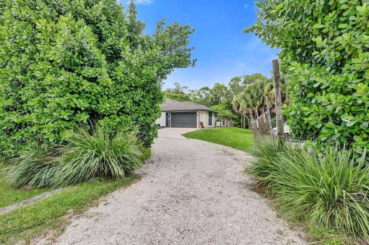 4209 180th Avenue N, Loxahatchee, FL 33470 DSC06256