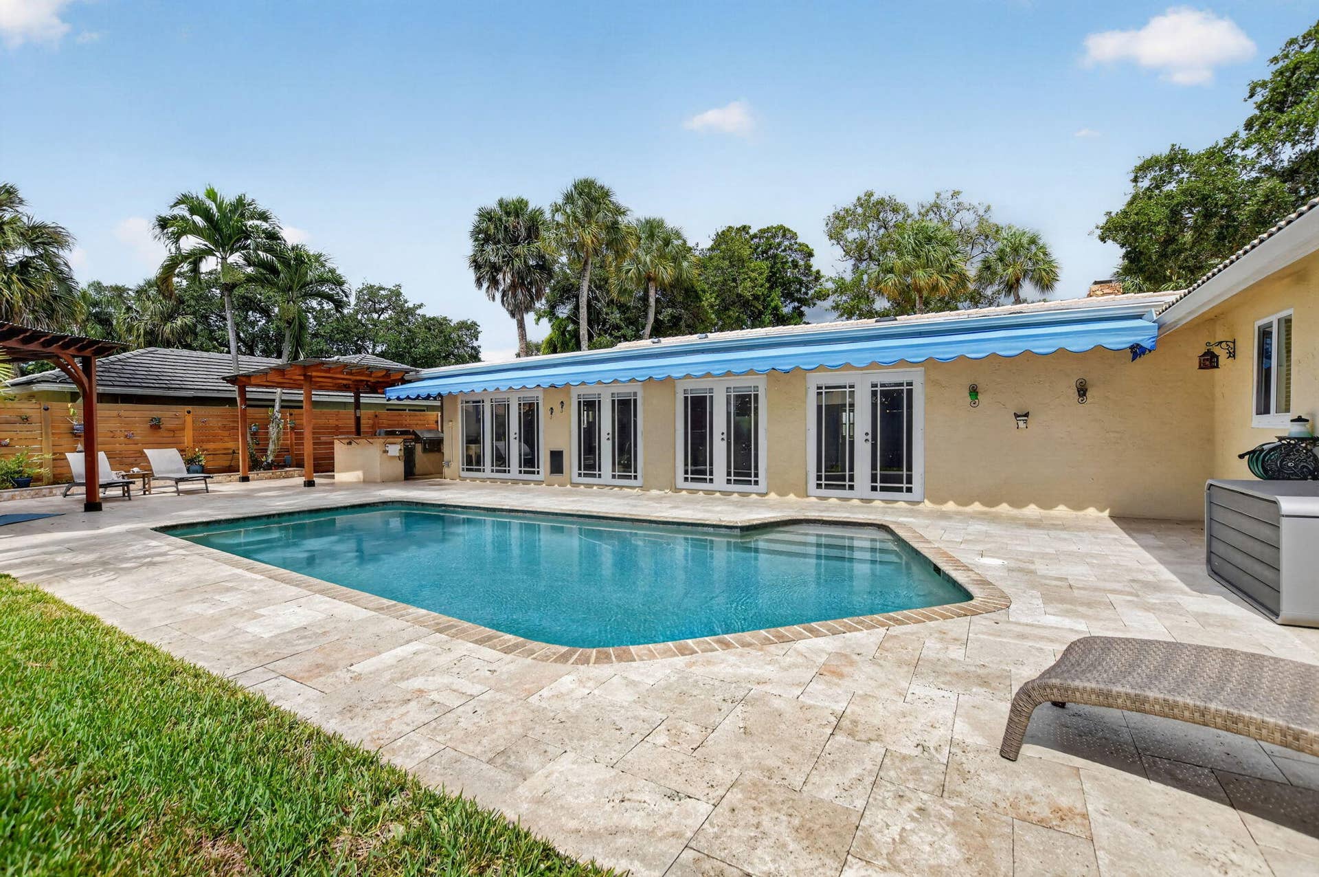 32 SW 14TH Avenue, Boca Raton, FL 33486 68-web-or-mls-DSC_0610