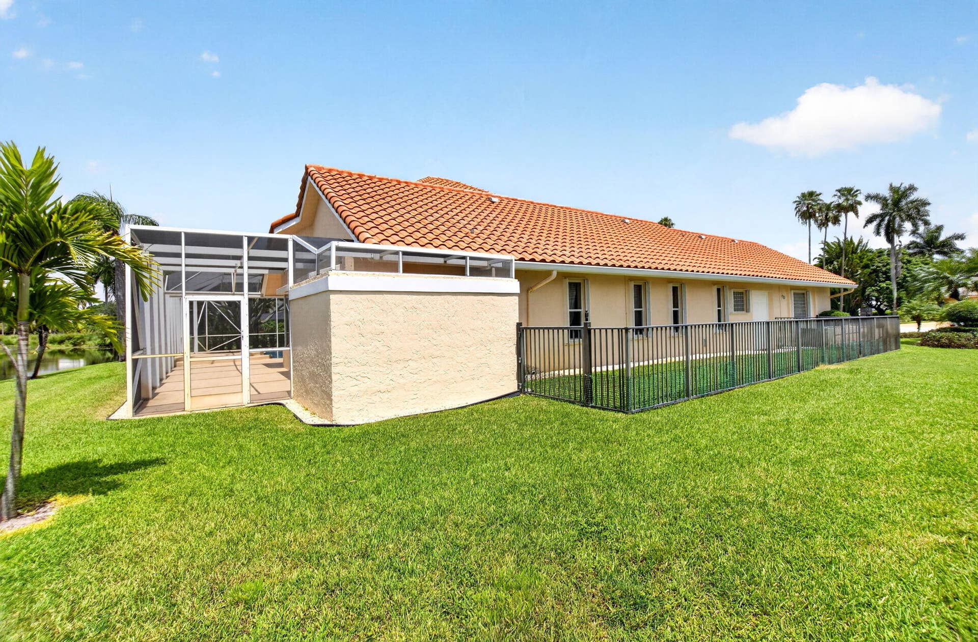 side fenced yard