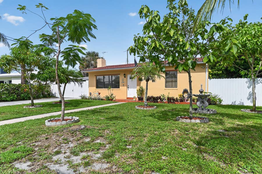 Property photo for 5826 CHURCHILL Court, West Palm Beach, FL